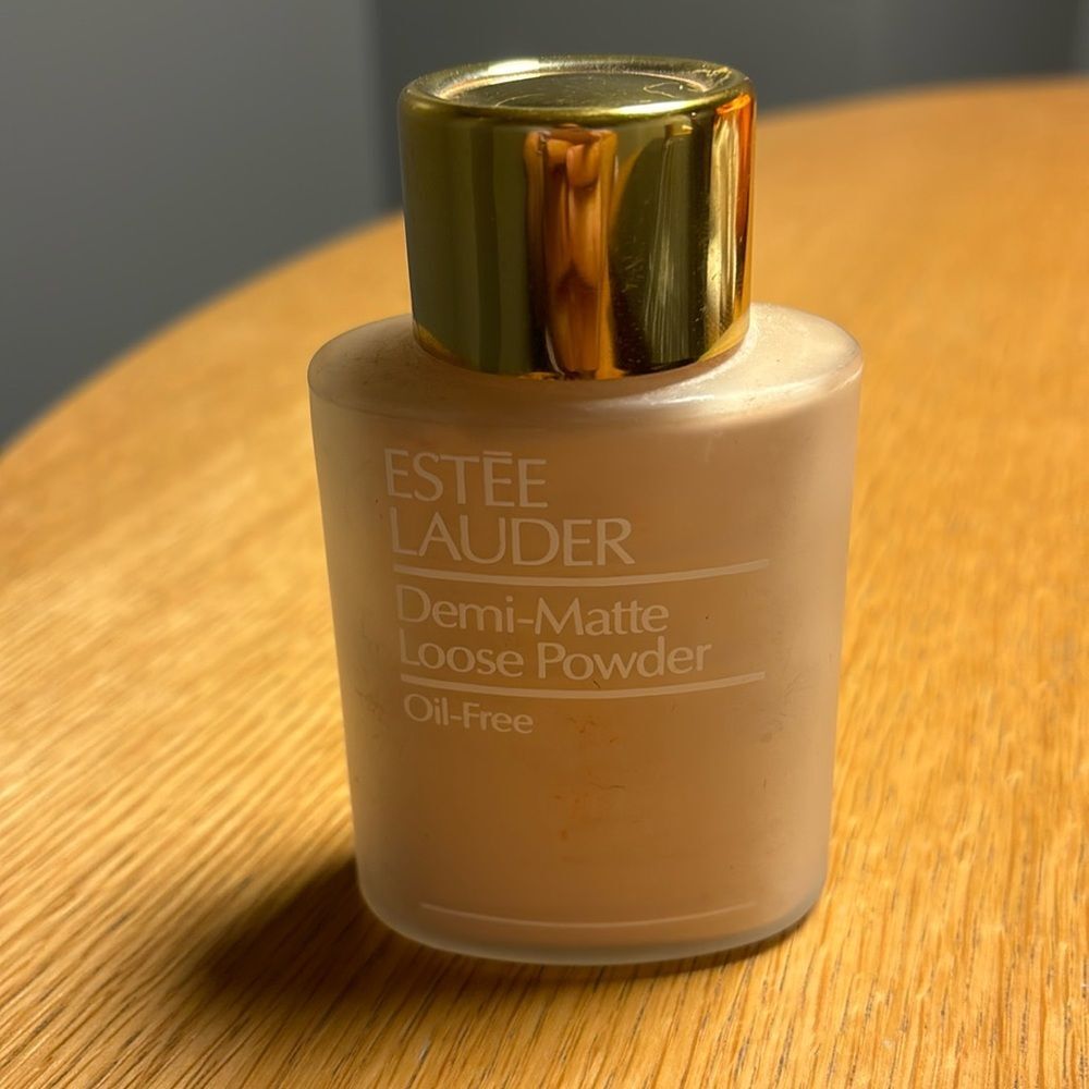 Estee Lauder Demi Matte Oil Free Loose Powder - Light 02 - VINTAGE Unused Bottle